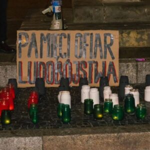 Cicha demonstracja ku pamięci ofiar ludobójstwa w Gazie