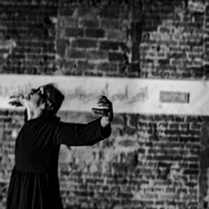 Lament - performans autorstwa Aurory Lubos. fot. Kazimierz Ździebło