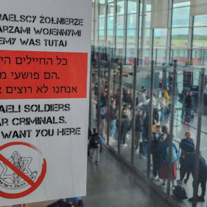 Lotnisko - Nie dla zbrodniarzy wojennych we Wrocławiu